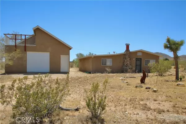 2029 Wamego Trail, Landers, CA 92285