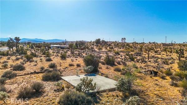 1 Buena Vista, Yucca Valley, CA 92252