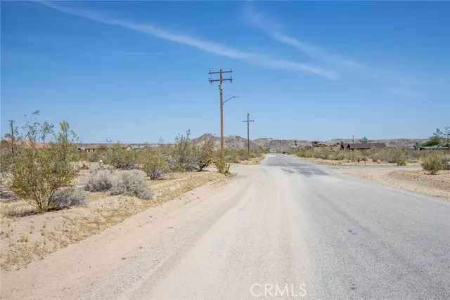 63000 Jadeite, Joshua Tree, CA 92252