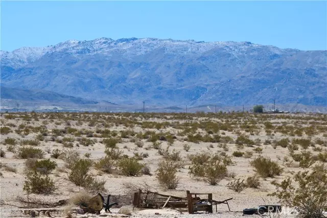 29 Palms, CA 92277,6 Topaz