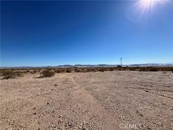 29 Palms, CA 92277,69425 Presswood