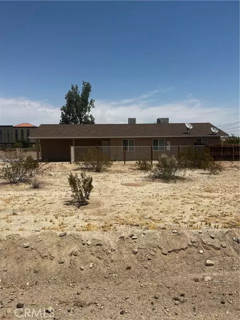 29 Palms, CA 92277,72562 Juanita