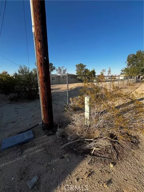 29 Palms, CA 92277,72562 Juanita