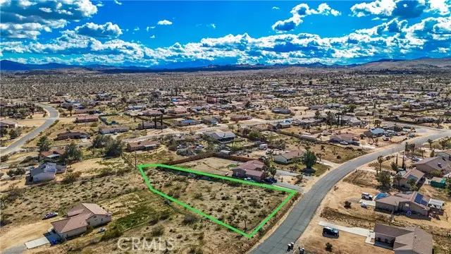 Yucca Valley, CA 92284,58001 Belmont