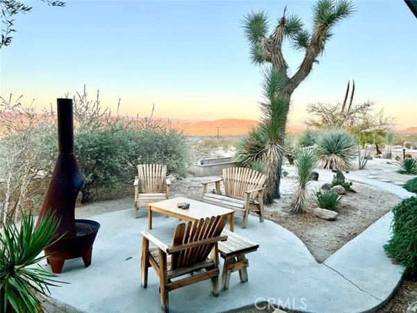 6989 California Avenue, Joshua Tree, CA 92252