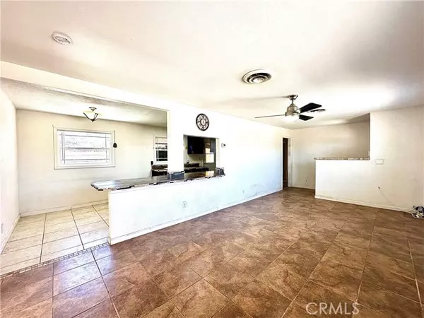 29 Palms, CA 92277,71569 Cactus Drive