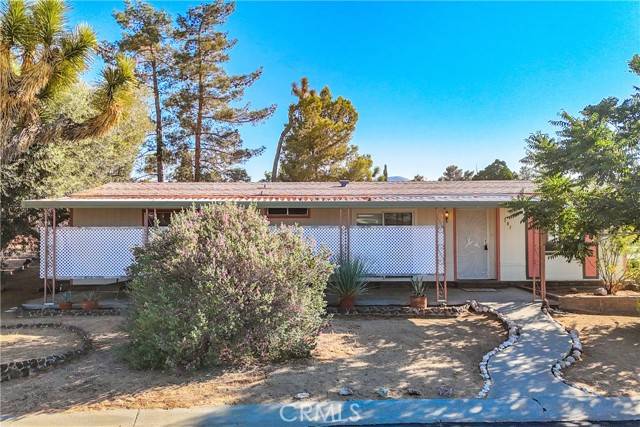 7501 Palm #103, Yucca Valley, CA 92284