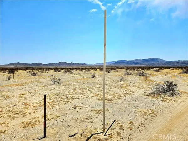 29 Palms, CA 92277,7302 Ca-62