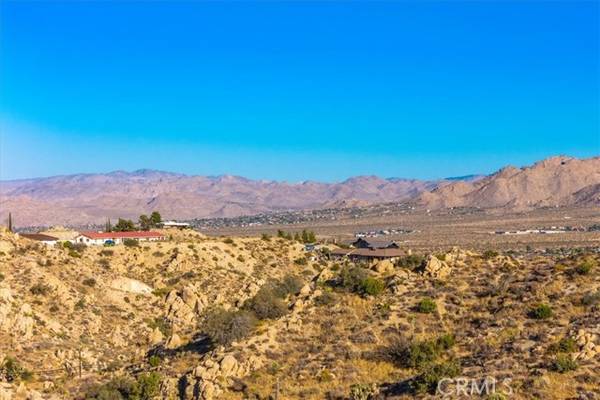 596 Buena Suerte, Yucca Valley, CA 92284