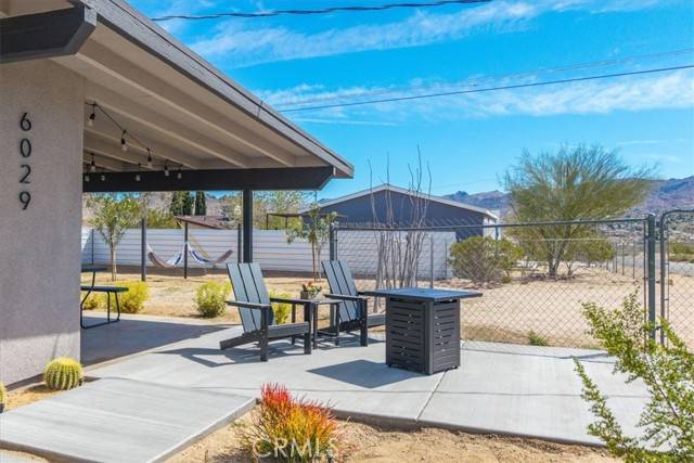 Joshua Tree, CA 92252,6029 Sunset Road