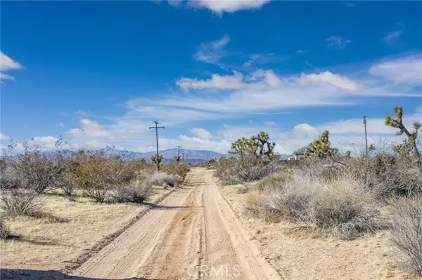 Yucca Valley, CA 92284,59571 La Crescenta