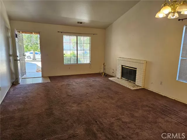 Adelanto, CA 92301,10736 Dove Court