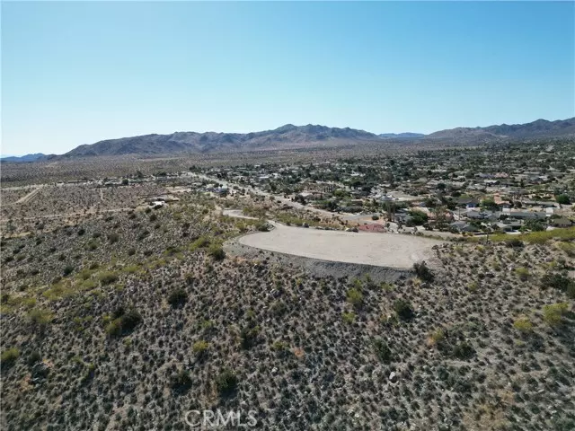 Yucca Valley, CA 92284,57910 Joshua