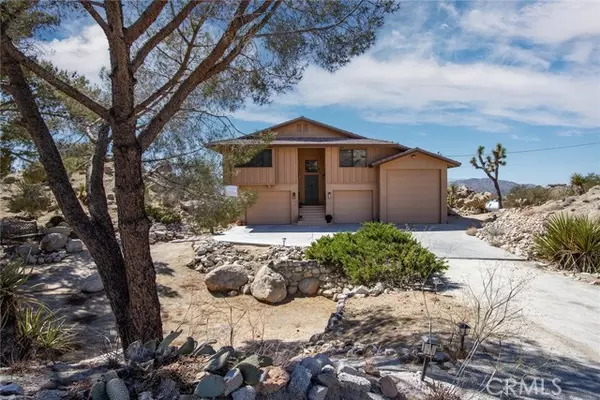 Yucca Valley, CA 92284,57443 Buena suerta