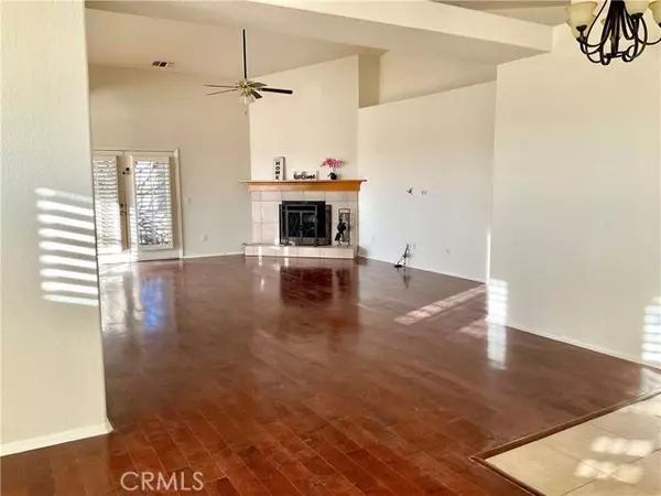 29 Palms, CA 92277,73250 Indian Trail