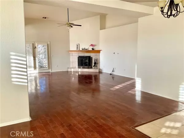 29 Palms, CA 92277,73250 Indian Trail