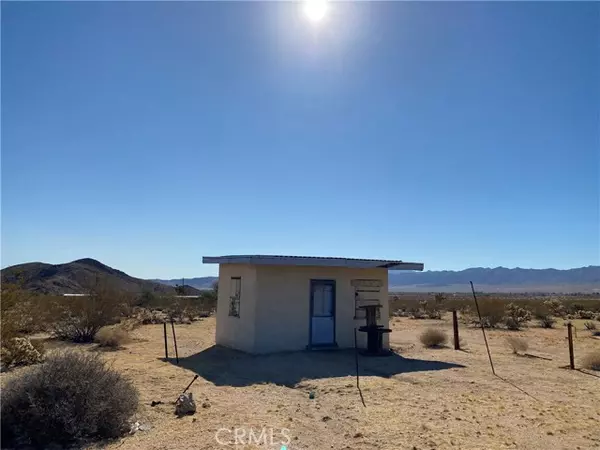 Joshua Tree, CA 92252,62823 Appain Way