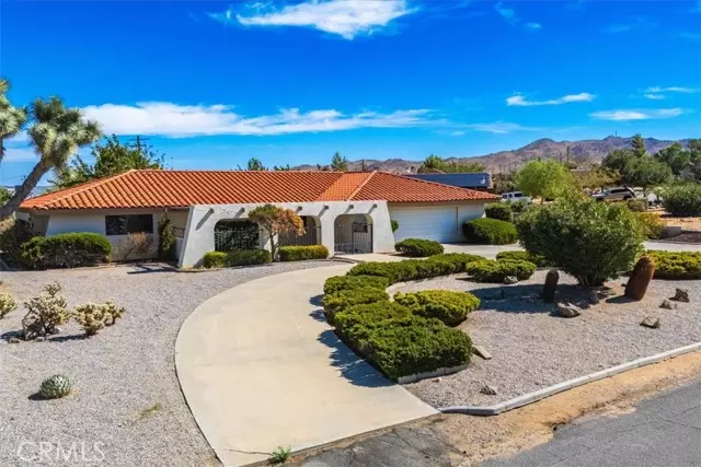 8825 San Vincente Drive, Yucca Valley, CA 92284