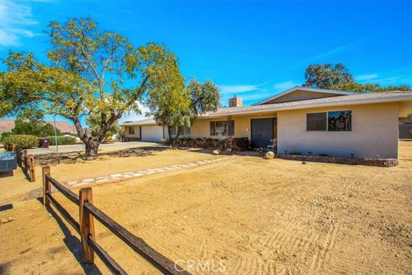 6919 Lennox Avenue, Yucca Valley, CA 92284