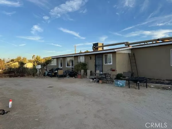 Joshua Tree, CA 92252,60325 Natoma Trail