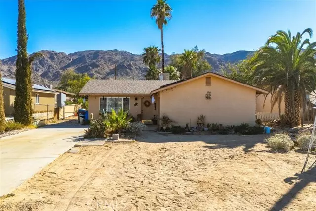 29 Palms, CA 92277,72667 Aspen Drive