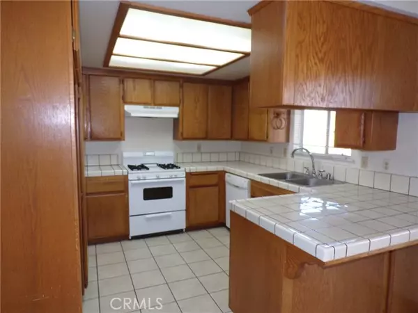 Yucca Valley, CA 92284,7385 La Habra Avenue