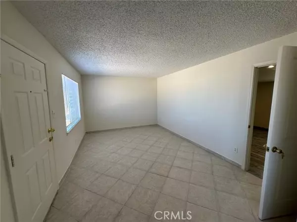 29 Palms, CA 92277,73933 Casita Drive