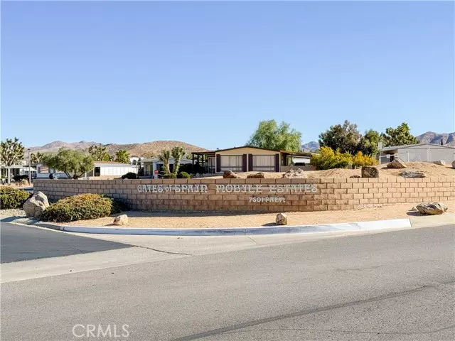 Yucca Valley, CA 92284,7501 Palm #114