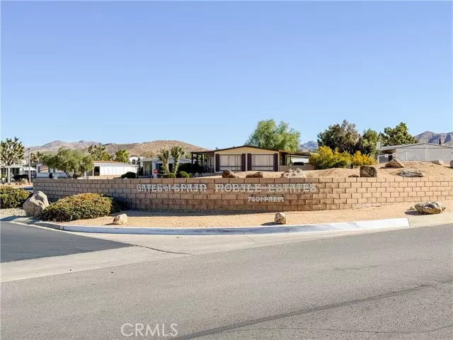 Yucca Valley, CA 92284,7501 Palm #114