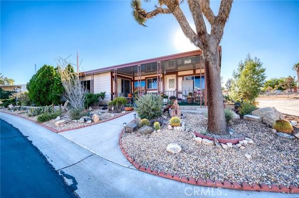 Yucca Valley, CA 92284,7501 Palm #111