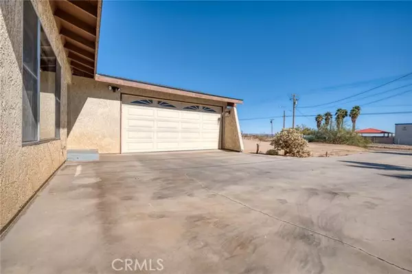 6010 Sunburst Street, Joshua Tree, CA 92252