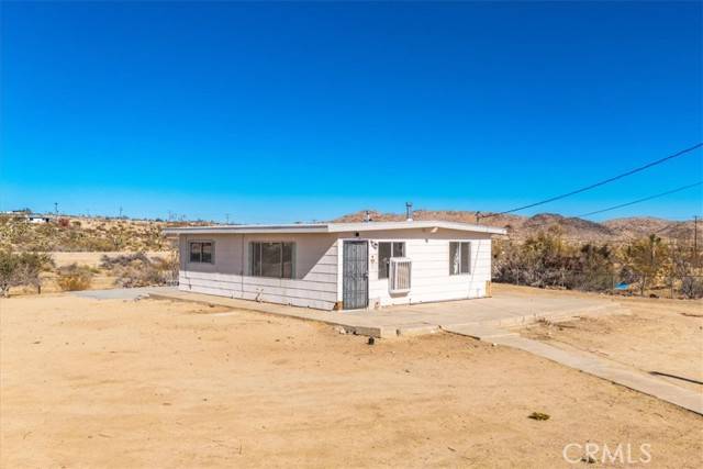 59200 Barron Drive, Yucca Valley, CA 92284