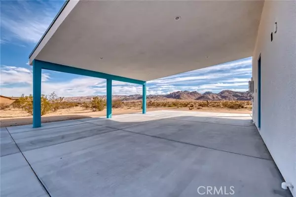 Joshua Tree, CA 92252,62400 Crestview Drive