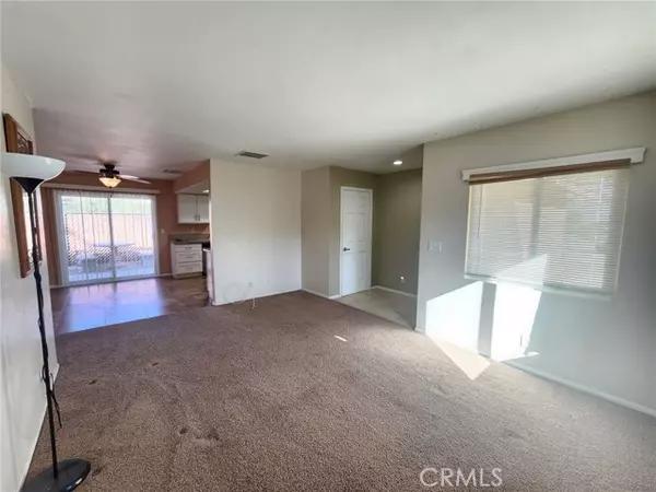 29 Palms, CA 92277,6392 Cahuilla Avenue