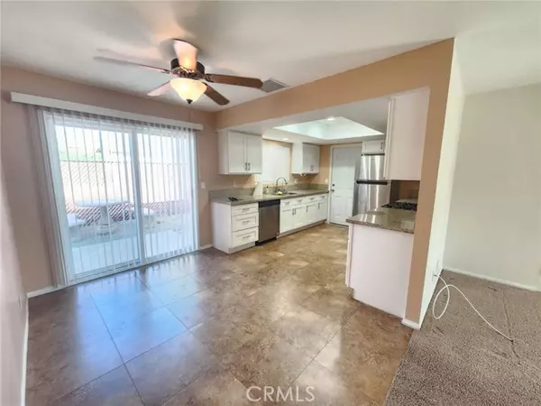 29 Palms, CA 92277,6392 Cahuilla Avenue