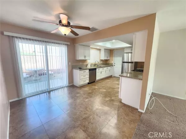 29 Palms, CA 92277,6392 Cahuilla Avenue