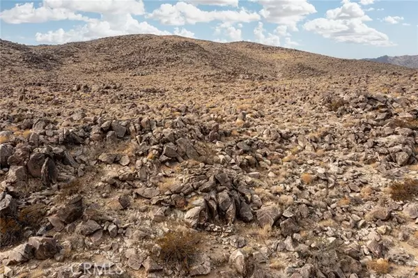 Joshua Tree, CA 92252,61414 Fountain Boulevard