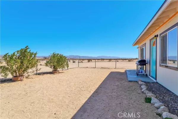 29 Palms, CA 92277,76233 Amboy Road