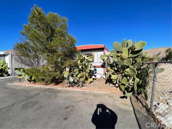 7484 Kickapoo #2, Yucca Valley, CA 92284