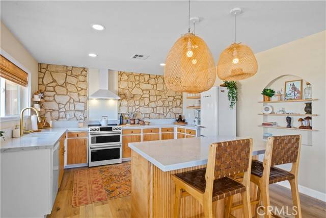 Landers, CA 92285,1388 Fortuna Avenue