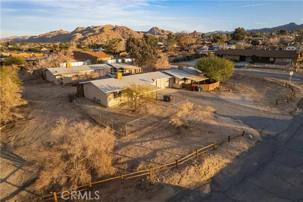 Joshua Tree, CA 92252,61452 Desert Air Road