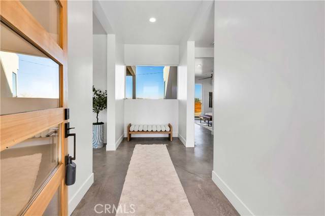 Joshua Tree, CA 92252,63576 Walpi Drive