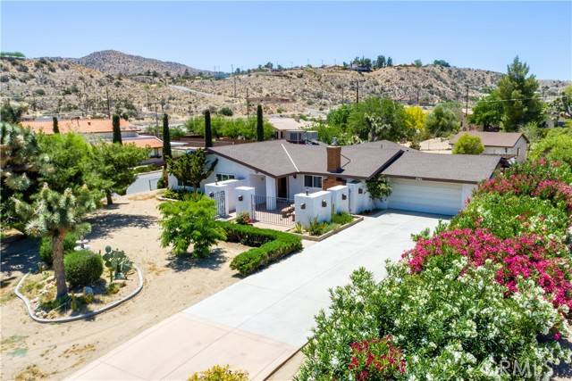 7582 Cardillo Trail, Yucca Valley, CA 92284