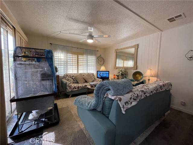 Yucca Valley, CA 92284,7501 Palm #70