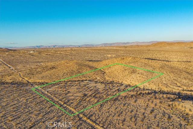 Joshua Tree, CA 92252,3025 Flamingo