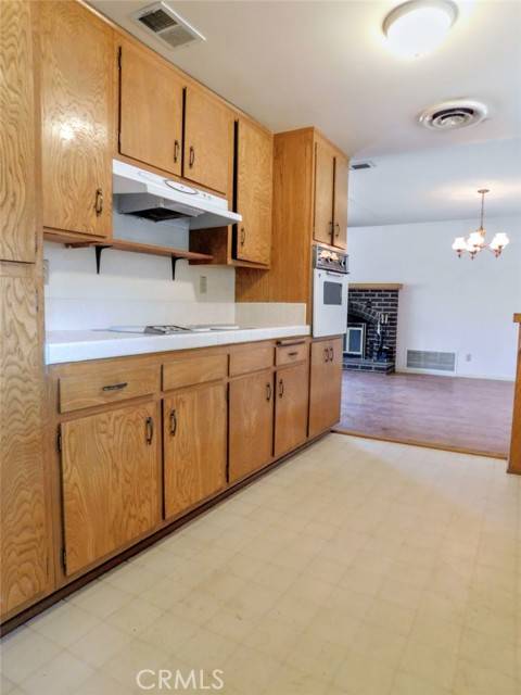 Yucca Valley, CA 92284,56862 La Cadena Road