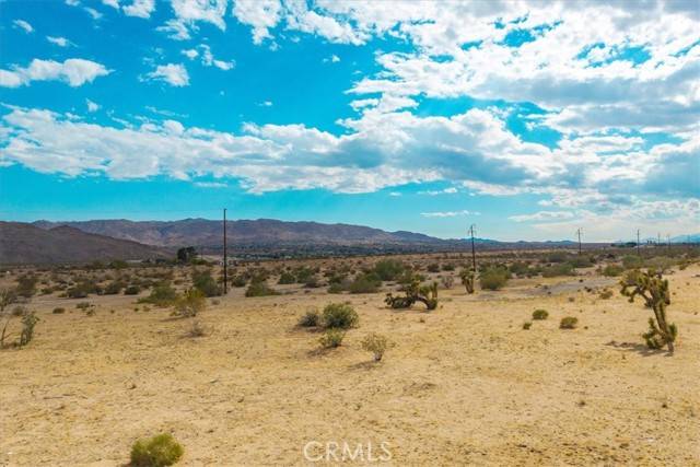 Joshua Tree, CA 92252,5858 Neptune