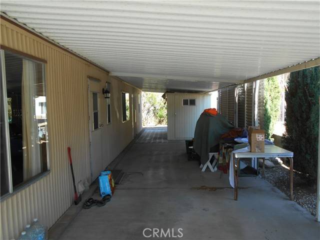 Yucca Valley, CA 92284,7501 Palm #172