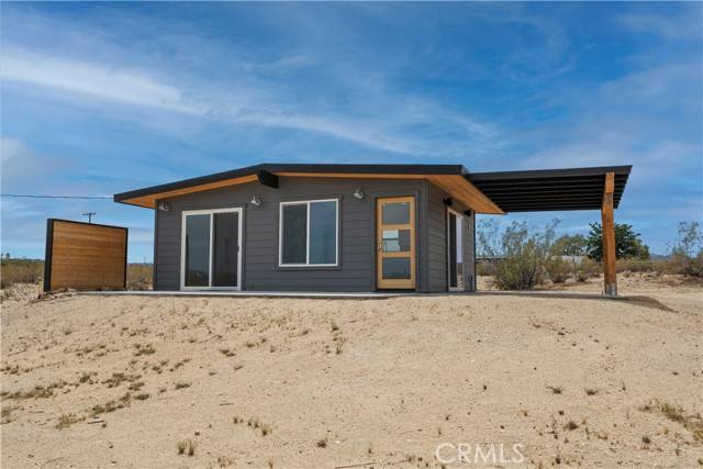 57628 Pine Street, Landers, CA 92285
