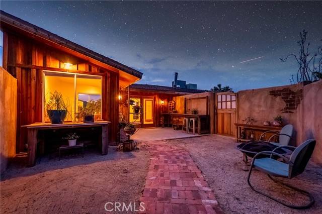 Joshua Tree, CA 92252,8830 Quail Springs Road